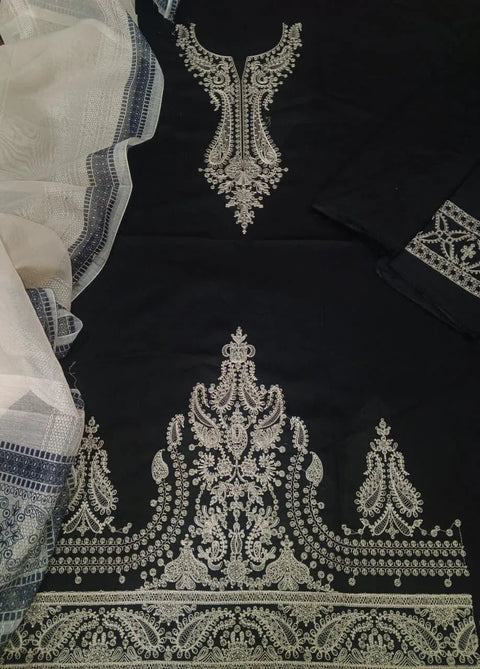 Black Embroidered 3-Piece Lawn Suit - Fabric Detail 2